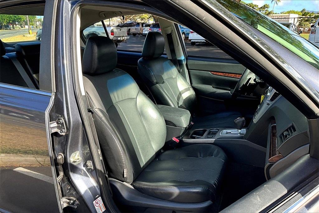 used 2014 Subaru Legacy car, priced at $13,888