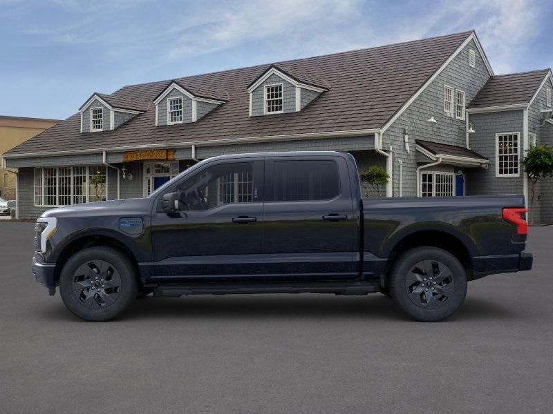 new 2024 Ford F-150 Lightning car