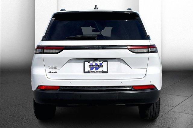 used 2023 Jeep Grand Cherokee car, priced at $35,295