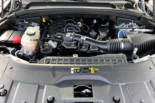 used 2023 Jeep Grand Cherokee car, priced at $35,295