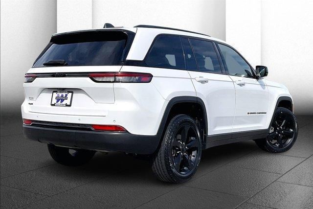 used 2023 Jeep Grand Cherokee car, priced at $35,295