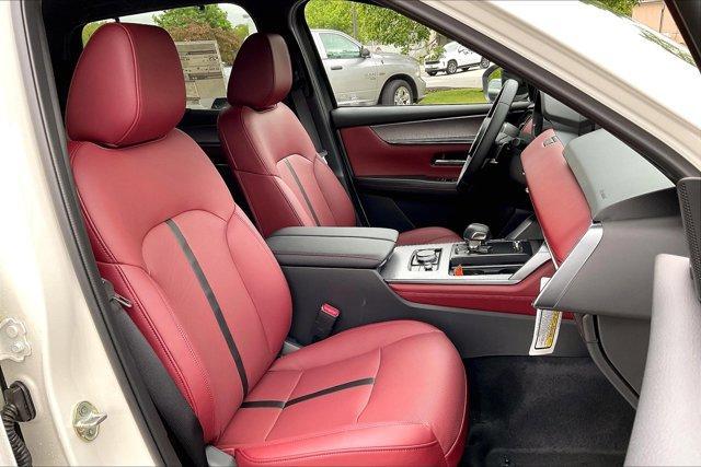 new 2025 Mazda CX-70 car, priced at $54,378