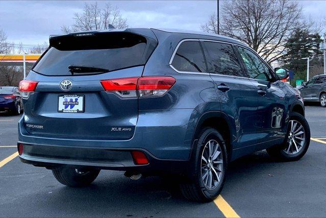 used 2018 Toyota Highlander car, priced at $24,500