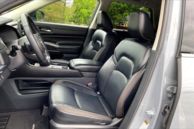used 2022 Nissan Pathfinder car, priced at $27,495