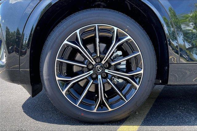 new 2025 Mazda CX-70 car, priced at $52,774