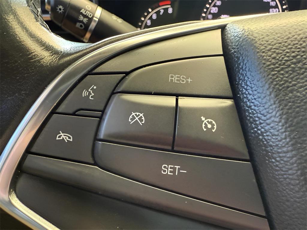 used 2019 Cadillac XT5 car, priced at $15,800