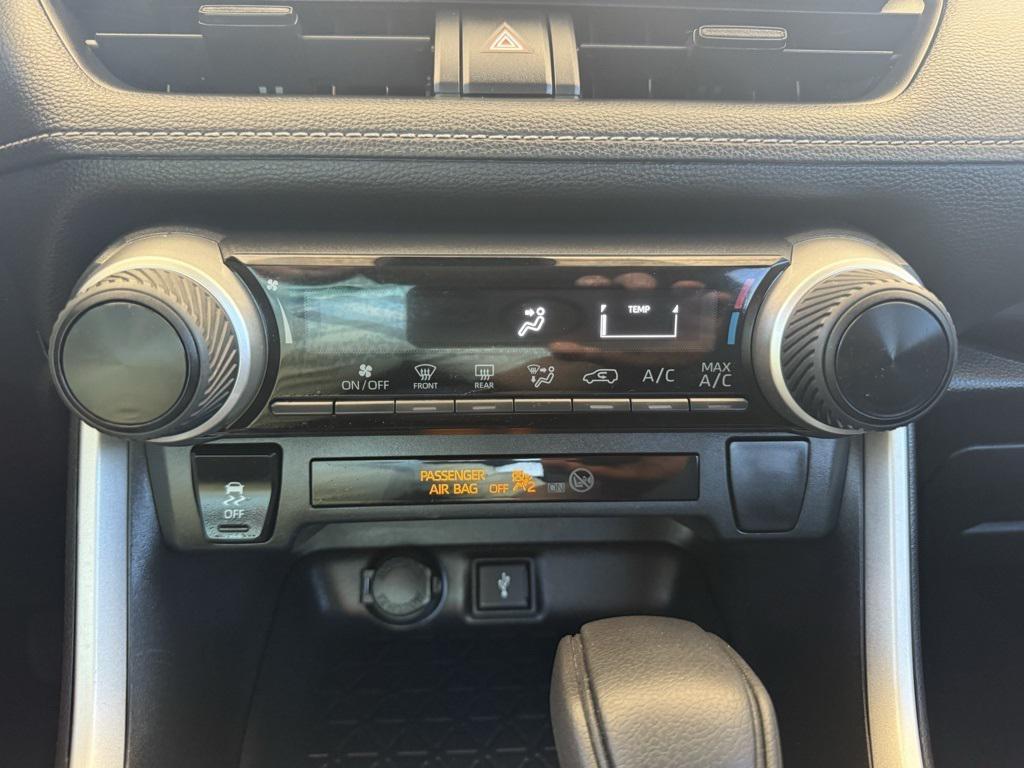 used 2020 Toyota RAV4 car, priced at $21,500