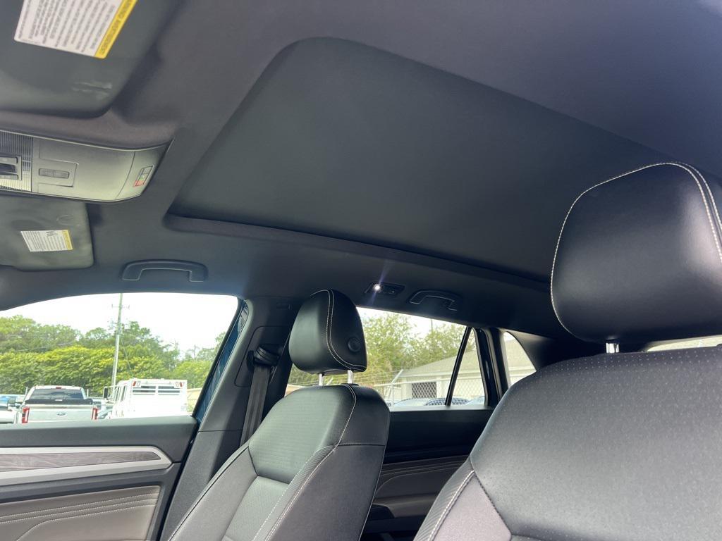 used 2022 Volkswagen Atlas Cross Sport car, priced at $23,900