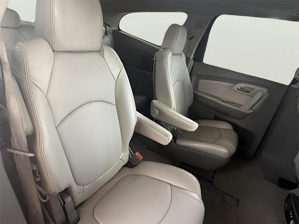 used 2012 Chevrolet Traverse car, priced at $6,500