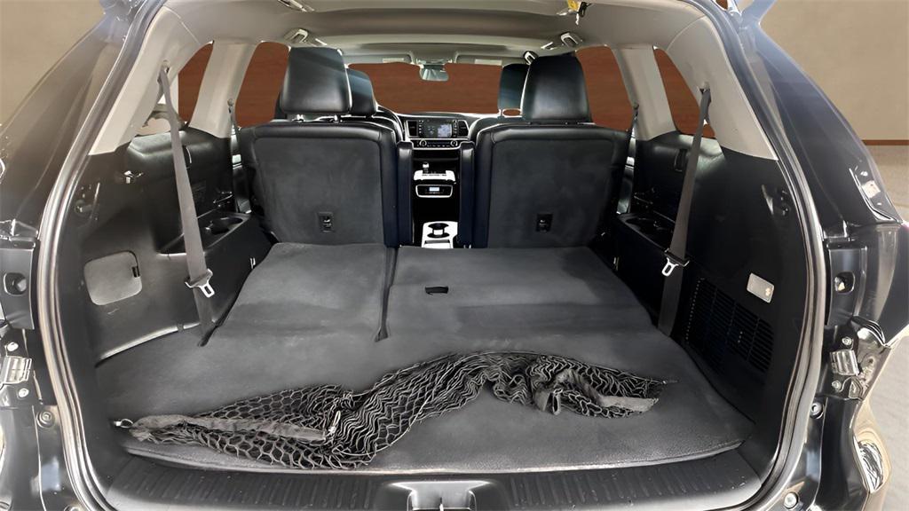 used 2018 Toyota Highlander car, priced at $18,800