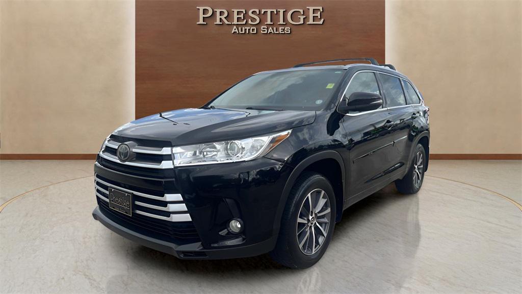 used 2018 Toyota Highlander car, priced at $18,800