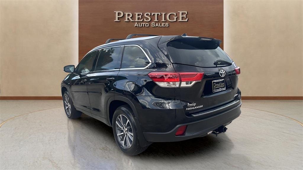used 2018 Toyota Highlander car, priced at $18,800