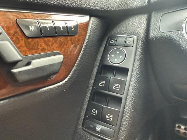 used 2009 Mercedes-Benz C-Class car, priced at $11,750