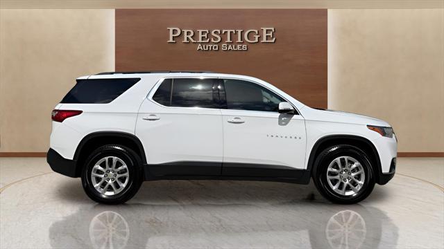 used 2021 Chevrolet Traverse car, priced at $29,500