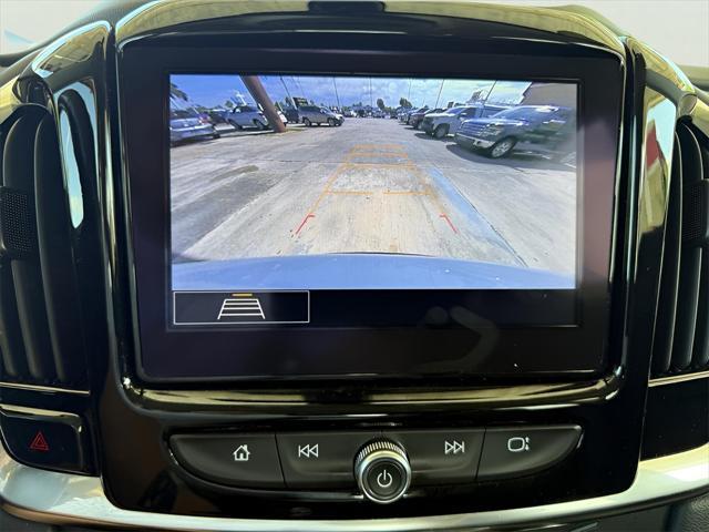 used 2021 Chevrolet Traverse car, priced at $29,500