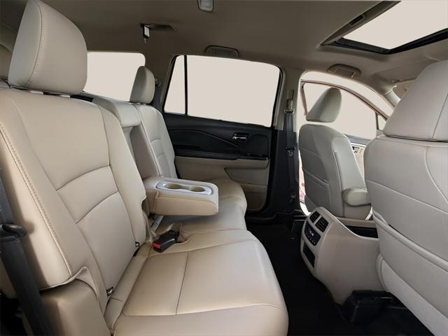 used 2021 Honda Pilot car, priced at $26,000