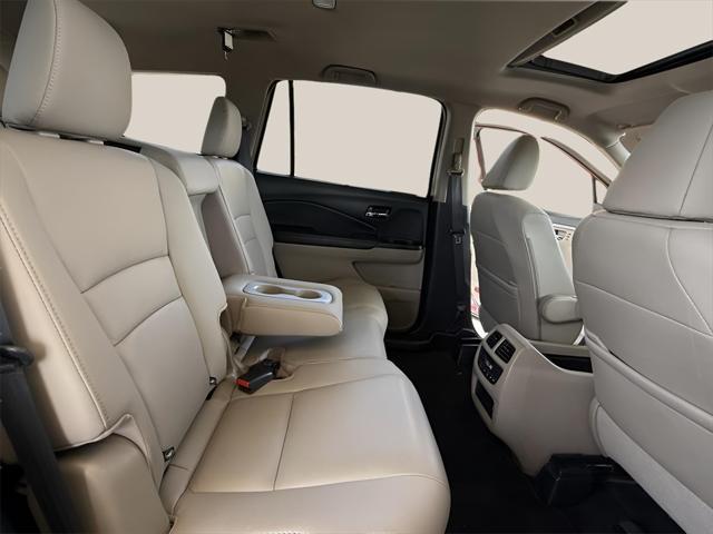 used 2021 Honda Pilot car, priced at $26,000