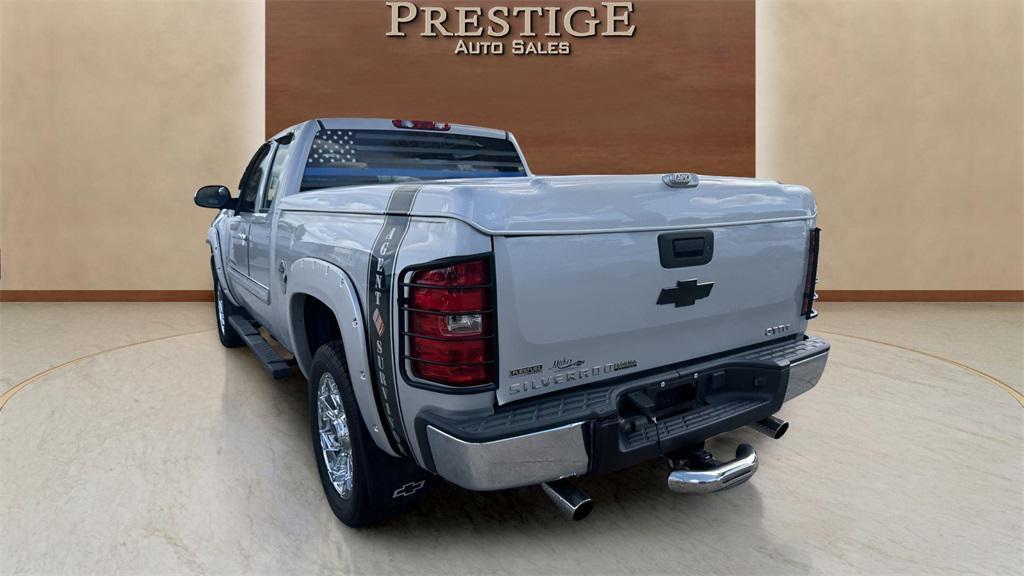 used 2011 Chevrolet Silverado 1500 car, priced at $18,900