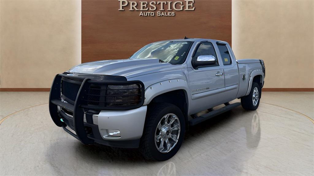 used 2011 Chevrolet Silverado 1500 car, priced at $18,900