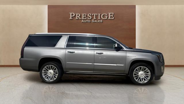 used 2018 Cadillac Escalade ESV car, priced at $35,750