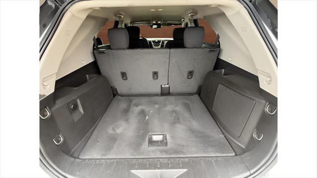 used 2015 Chevrolet Equinox car, priced at $9,000
