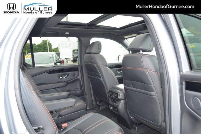 used 2025 Honda Pilot car, priced at $46,995