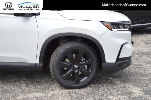 new 2025 Honda Pilot car, priced at $53,653