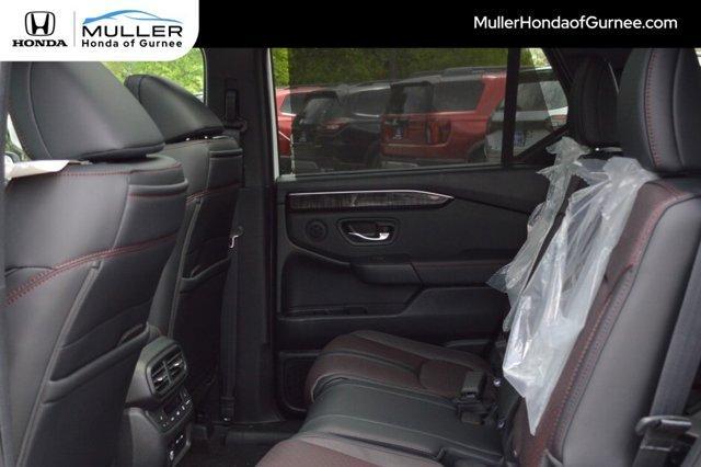 new 2025 Honda Pilot car, priced at $53,653