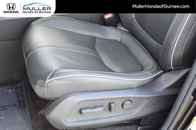 used 2025 Honda Pilot car, priced at $47,476