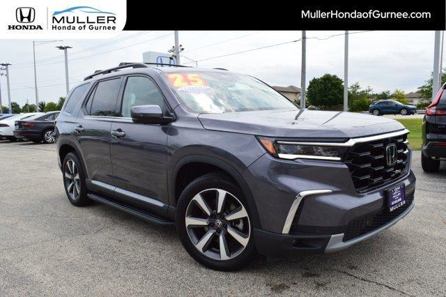 used 2025 Honda Pilot car, priced at $47,995