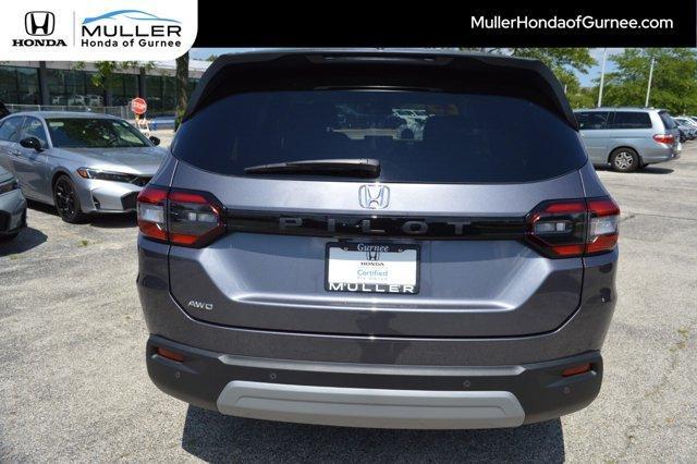 used 2025 Honda Pilot car, priced at $44,584