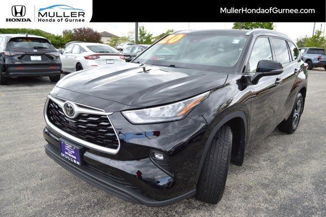 used 2020 Toyota Highlander car, priced at $32,495