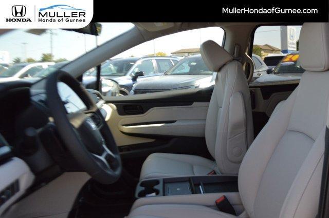 new 2026 Honda Odyssey car, priced at $44,290