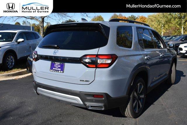 new 2025 Honda Pilot car, priced at $51,550