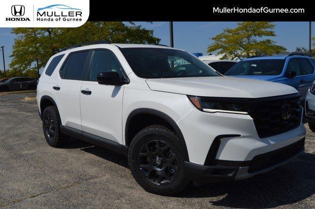 new 2025 Honda Pilot car, priced at $48,264
