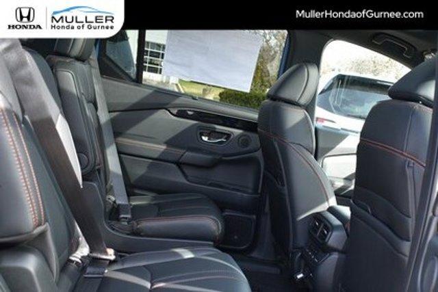 new 2025 Honda Pilot car, priced at $48,264