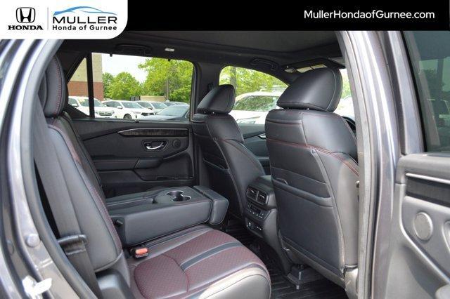 used 2025 Honda Pilot car, priced at $52,804