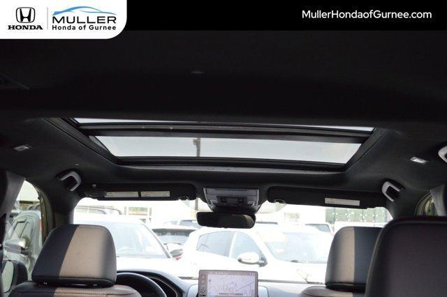 used 2025 Honda Pilot car, priced at $52,804