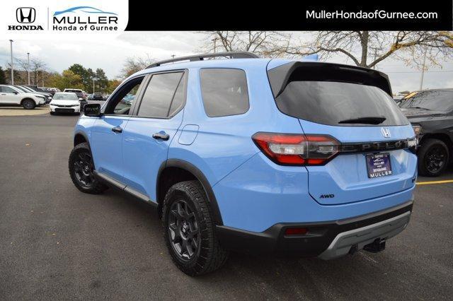 used 2023 Honda Pilot car, priced at $40,994