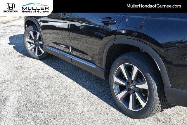 new 2025 Honda Pilot car, priced at $51,177