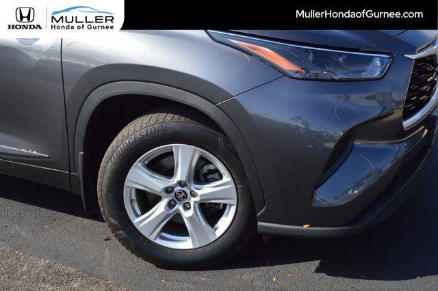 used 2023 Toyota Highlander car, priced at $32,969
