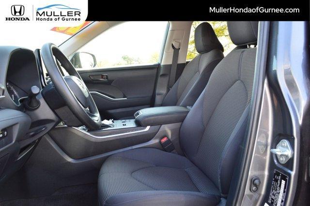 used 2023 Toyota Highlander car, priced at $32,969