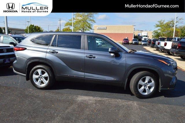 used 2023 Toyota Highlander car, priced at $32,969
