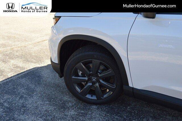 new 2025 Honda Pilot car, priced at $42,194