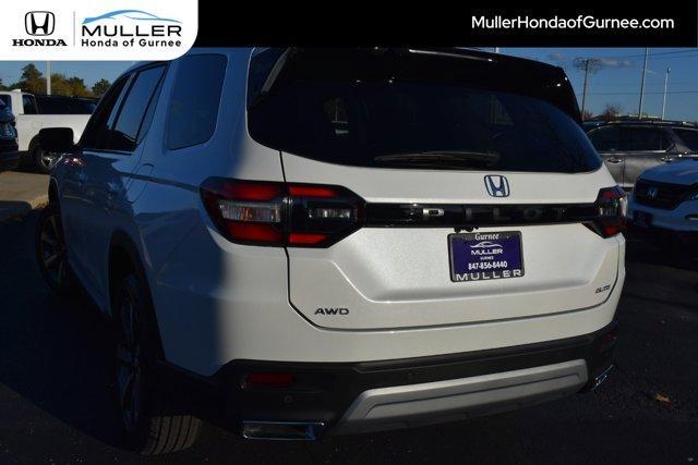 used 2025 Honda Pilot car, priced at $48,269