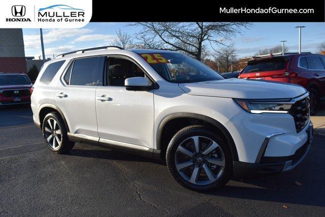 used 2025 Honda Pilot car, priced at $48,269