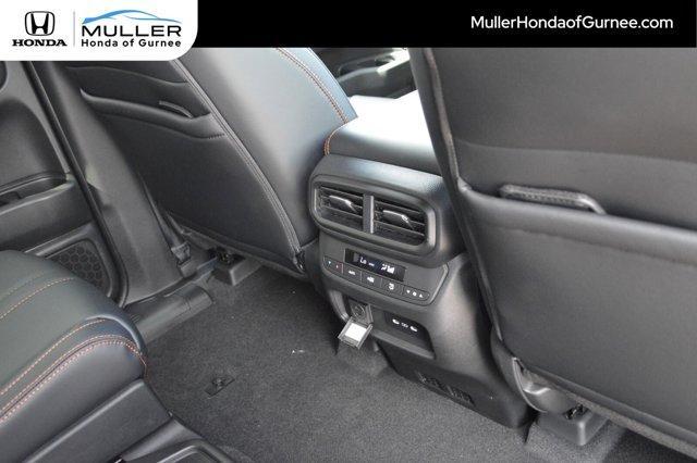 new 2025 Honda Pilot car, priced at $47,792