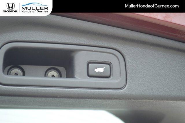 used 2022 Honda Pilot car, priced at $33,005