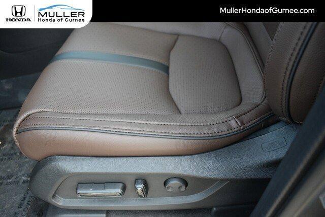 new 2025 Honda Pilot car, priced at $51,604