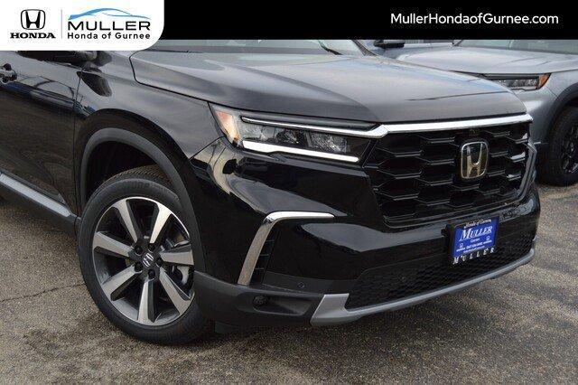 new 2025 Honda Pilot car, priced at $50,127